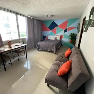 Front Apt At Isla Tower Apartment